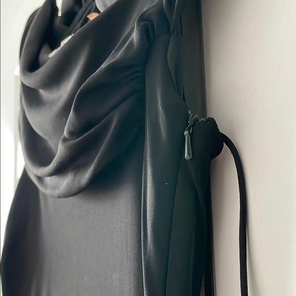 SOLD: Badgley Mischka Size 12 Elegant Black Off-Shoulder Floor Length Dress - Picture 4 of 6